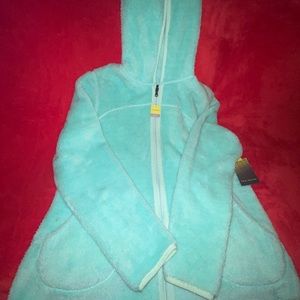 Brand new KOHL’S JACKET COLOR soft mint in women size X LARGE PERFECT CONDITION.
